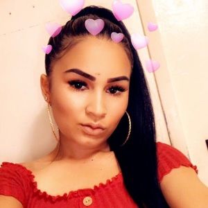 Meet your Posher, Fatima